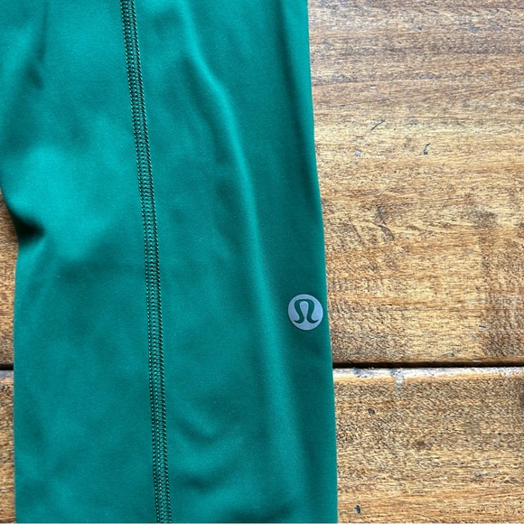 Lululemon Fast and Free High-Rise Tight 25" - Picture 5 of 5